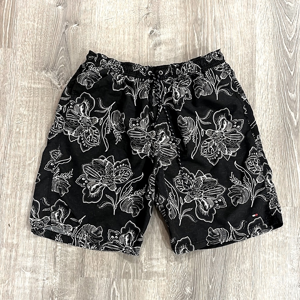 Tommy Hilfiger Hawaiian Floral Bathing Suit Trunks